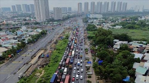 Quy định về các mức khí thải ô tô áp dụng từ ngày 1/3/2026