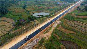 Phê duyệt phương án chấm điểm Bộ, ngành, địa phương về thực hiện giải ngân vốn đầu tư công