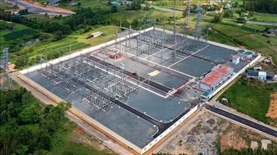 Đóng điện thành công trạm biến áp 220kV Vũng Áng