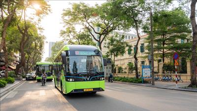 Phát động phong trào toàn dân tham gia bảo vệ môi trường vì Thủ đô sáng - xanh - sạch - đẹp