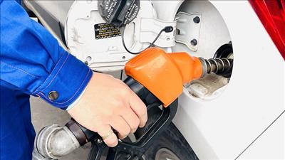 Tăng cường kiểm tra hoạt động kinh doanh xăng dầu trong bối cảnh tình hình quốc tế diễn biến phức tạp