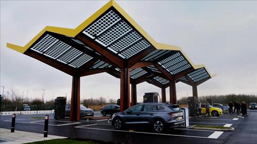 Châu Âu dẫn đầu tăng trưởng xe điện