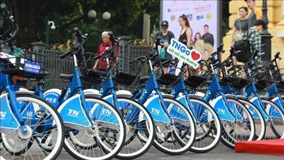 Dịch vụ xe đạp điện, xe đạp công cộng chính thức ra mắt tại Hà Nội