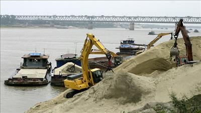 Xử lý điểm khai thác cát lòng sông không phép