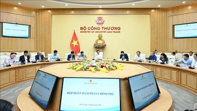 Hỗ trợ doanh nghiệp thích ứng với tình hình mới để tiếp tục đẩy mạnh sản xuất, xuất khẩu