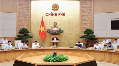 Thủ tướng: Tháo gỡ các vướng mắc pháp luật đang cản trở kiến tạo, phát triển nhanh và bền vững