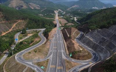 Chính phủ thống nhất triển khai toàn bộ 12 dự án thành phần cao tốc Bắc - Nam 