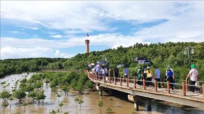 Liên kết phát triển du lịch bền vững các tỉnh, thành phố vùng đồng bằng sông Cửu Long
