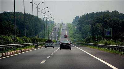 Xây dựng đường cao tốc TPHCM – Mộc Bài theo phương thức PPP