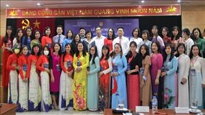 Nâng cao năng lực nghiệp vụ cho giáo viên dạy tiếng Việt ở nước ngoài