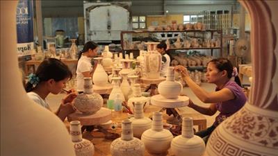 Hà Nội công nhận 10 Trung tâm thiết kế sáng tạo và quảng bá sản phẩm OCOP, làng nghề
