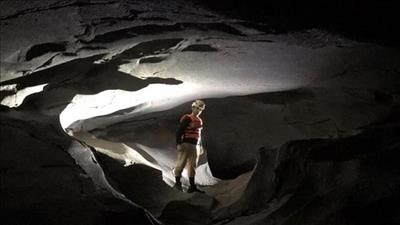 Phát hiện nhiều hang động kỳ vĩ nằm ngoài Phong Nha – Kẻ Bàng