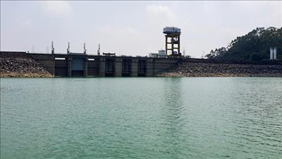 Đảm bảo các hồ chứa trên lưu vực sông Hồng cung ứng đủ nước trong mùa cạn