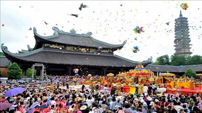 Tổ chức Lễ hội chùa Hương an toàn - văn minh - thân thiện