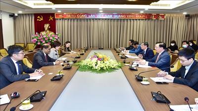 Tăng cường hợp tác trong nhiều lĩnh vực giữa Hà Nội và Singapore
