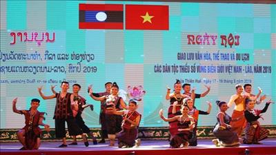 Khẳng định vai trò của văn hóa trong phát triển hợp tác Việt Nam - Lào