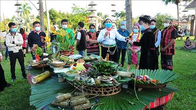 Tổ chức Ngày Văn hóa các dân tộc Việt Nam