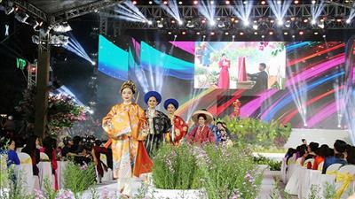 Khai mạc Lễ hội Áo dài thành phố Hồ Chí Minh năm 2023