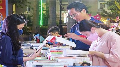 Ngày 21/4 hàng năm là Ngày Sách và Văn hóa đọc Việt Nam