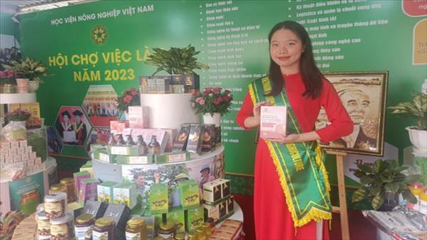 Tăng cường đào tạo nhân lực chính quy, chất lượng cao cho ngành nông nghiệp
