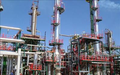 Nhà máy lọc dầu của Repsol sản xuất nhiên liệu sạch từ chất thải công nghiệp