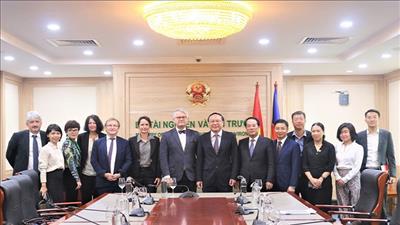 Việt Nam hợp tác với Cơ quan phát triển Pháp trong quản lý và bảo vệ môi trường
