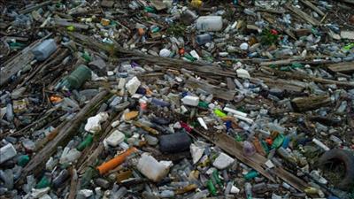 Việc tái chế rác thải nhựa còn rất hạn chế