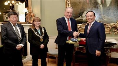 Tăng cường quan hệ hữu nghị giữa Thủ đô Hà Nội và Dublin (Ireland)
