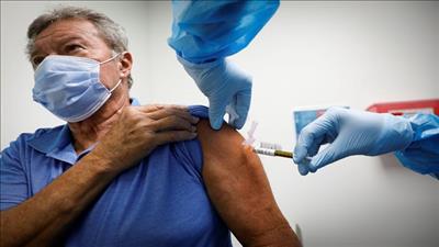 Mỹ: Cần thiết tiêm vaccine cho người đã từng nhiễm Covid-19
