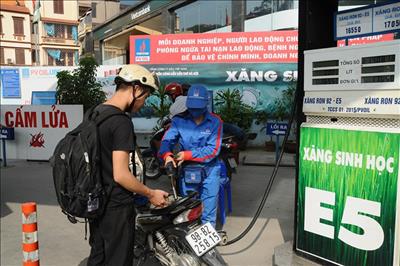 45% người Hà Nội sử dụng xăng E5