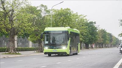 Xe buýt điện thông minh chạy thử nghiệm một số tuyến nội đô Hà Nội