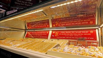 Bảng giá tại các công ty vàng bạc đá quý ngày 8/11
