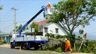 Quy định về bảo vệ công trình điện lực và an toàn trong lĩnh vực điện lực