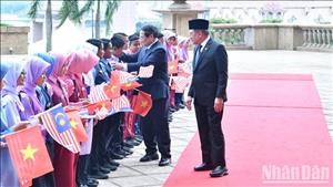 Lễ đón chính thức Thủ tướng Phạm Minh Chính và Phu nhân cùng Đoàn đại biểu cấp cao Việt Nam thăm chính thức Malaysia