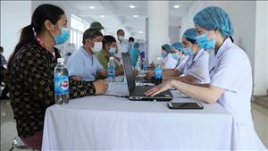 Đổi mới mạnh mẽ tư duy và hành động trong công tác chăm sóc sức khỏe nhân dân