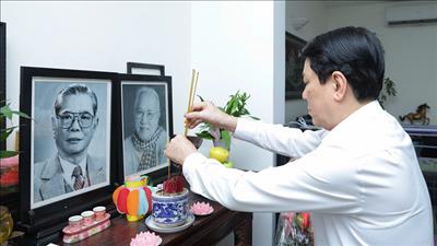 Chủ tịch nước Lương Cường thăm, chúc Tết, tri ân các đồng chí nguyên lãnh đạo Đảng, Nhà nước