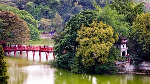 Phát triển du lịch Hà Nội theo hướng xanh, bền vững, trở thành ngành kinh tế mũi nhọn