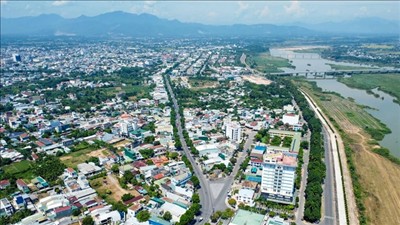 Tháo gỡ các “điểm nghẽn” về thể chế, giải phóng nguồn lực đất đai cho phát triển kinh tế - xã hội