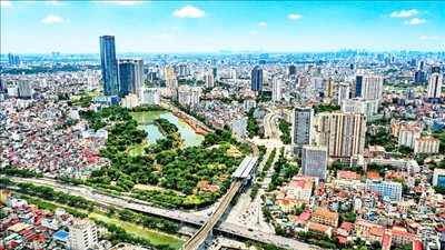 Hà Nội kiên trì mục tiêu tăng trưởng GRDP cả năm từ 11% trở lên