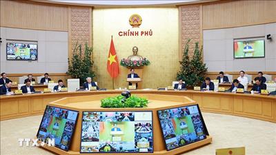 Thủ tướng: Lập kịch bản, ứng phó với tình hình, đảm bảo các mục tiêu phát triển
