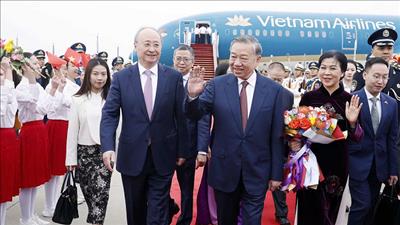 Tổng Bí thư, Chủ tịch nước Tô Lâm và Phu nhân bắt đầu chuyến thăm cấp Nhà nước đến Trung Quốc