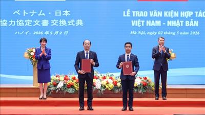 Việt Nam, Nhật Bản trao nhiều văn kiện hợp tác quan trọng