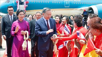 Tổng Bí thư, Chủ tịch nước Tô Lâm và Phu nhân bắt đầu thăm chính thức Vương quốc Thái Lan