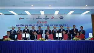 Phó Thủ tướng Thường trực Phạm Gia Túc chứng kiến ký kết 2 hợp đồng dầu khí quan trọng