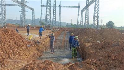 Phó Thủ tướng yêu cầu tỉnh Bắc Ninh phối hợp chặt chẽ để đẩy nhanh tiến độ các dự án truyền tải điện