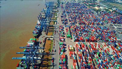 TPHCM đặt mục tiêu tăng trưởng xuất khẩu bình quân 10 – 11%/năm trong giai đoạn 2026 – 2030