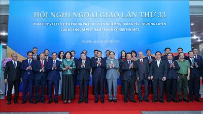 Thủ tướng Lê Minh Hưng: Biến sức ép bên ngoài thành dư địa phát triển mới