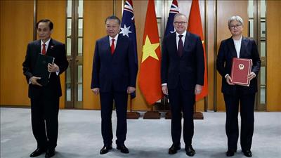 Tổng Bí thư, Chủ tịch nước Tô Lâm chứng kiến trao văn kiện hợp tác giữa Việt Nam - Australia