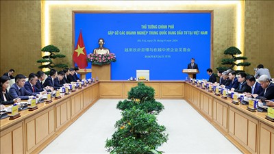 Thủ tướng Lê Minh Hưng gặp gỡ các doanh nghiệp Trung Quốc tại Việt Nam