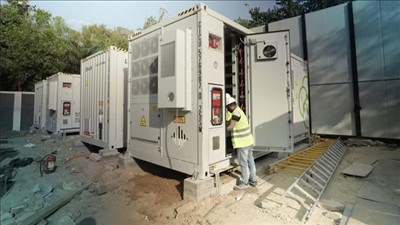 Hợp tác thúc đẩy phát triển pin lưu trữ năng lượng và AI cho hạ tầng điện
